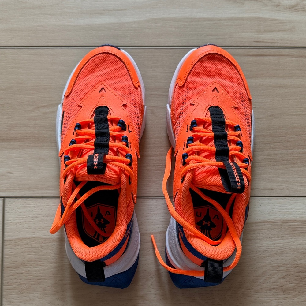 EUC Under Armour Kids' Orange and Blue Sneakers